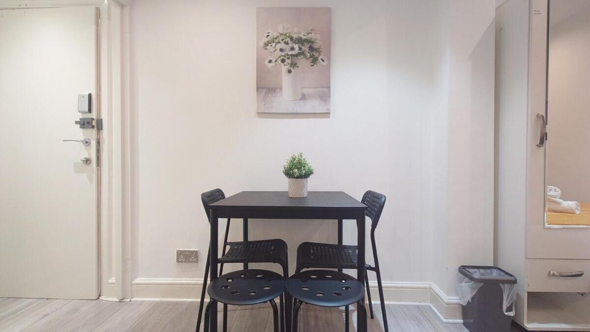 Comfort Camden Studio Apartments Londra Camera foto