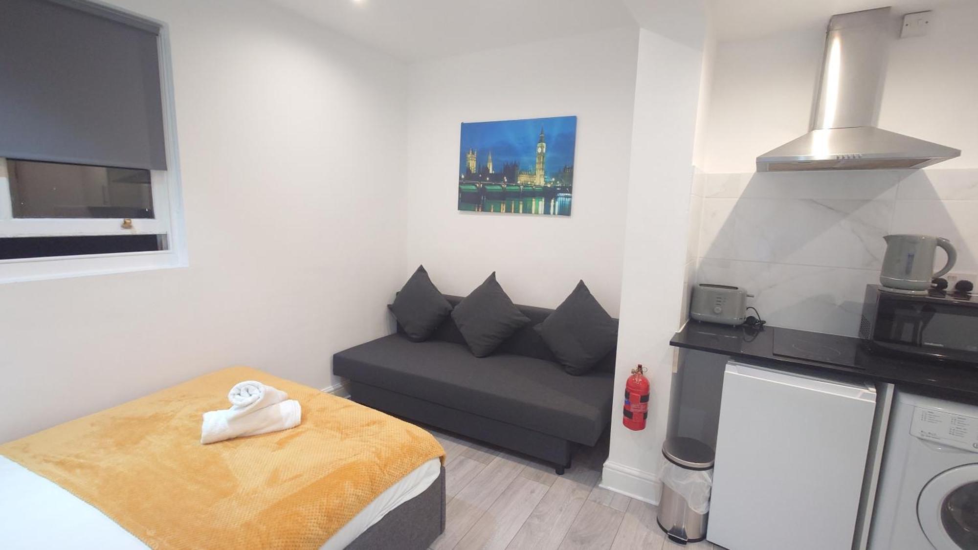 Comfort Camden Studio Apartments Londra Esterno foto